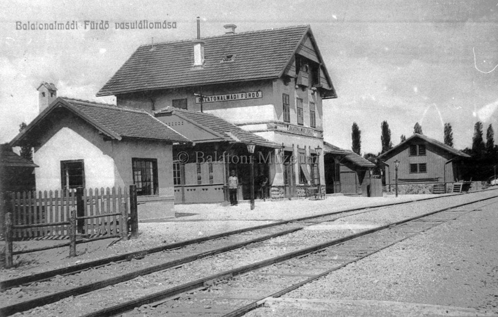 Vasútállomás (Balatonalmádi Fürdő)
